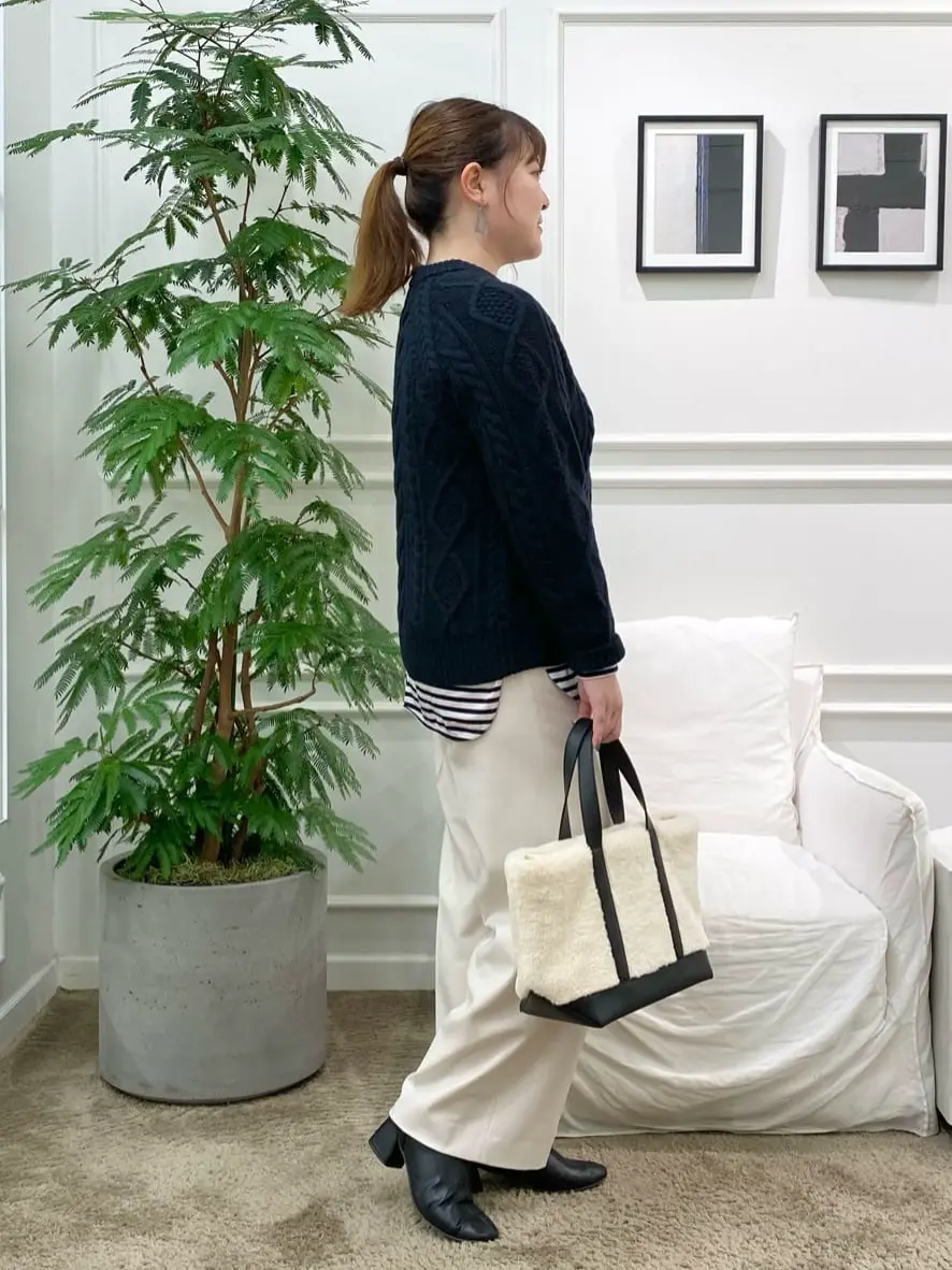 23区 藤原 コーディネート画像