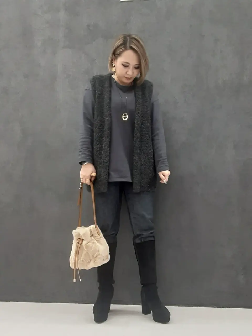  スタッフ コーディネート画像