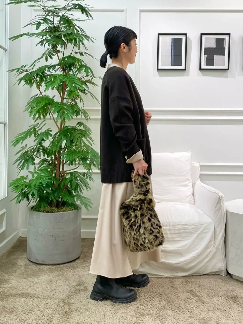 23区 岡本 コーディネート画像