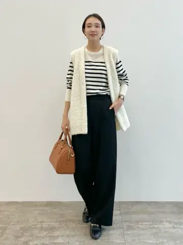 23区 秋葉 コーディネート画像