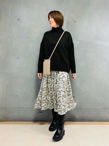 23区 スタッフ  コーディネート画像