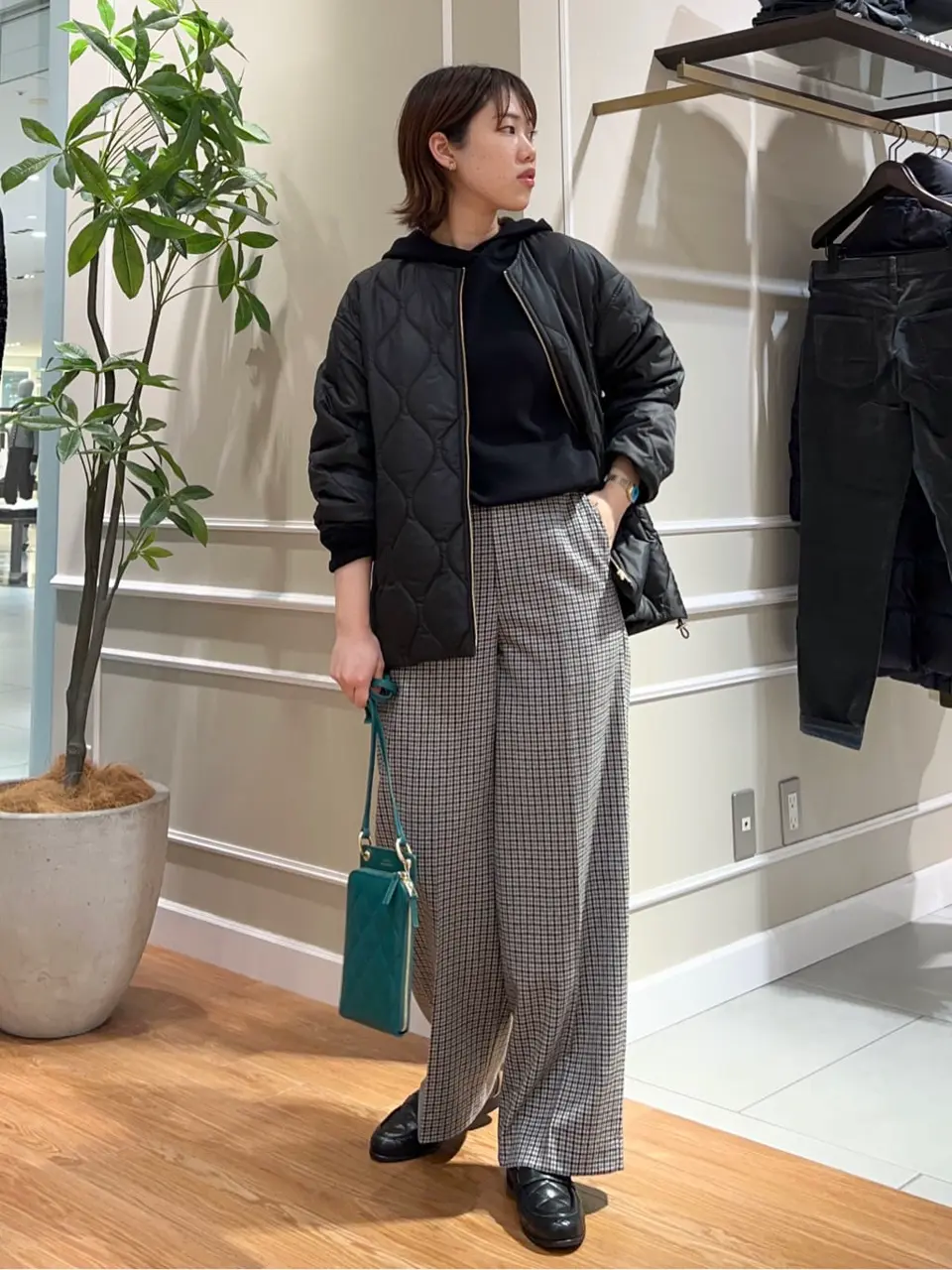 23区 伊藤 コーディネート画像