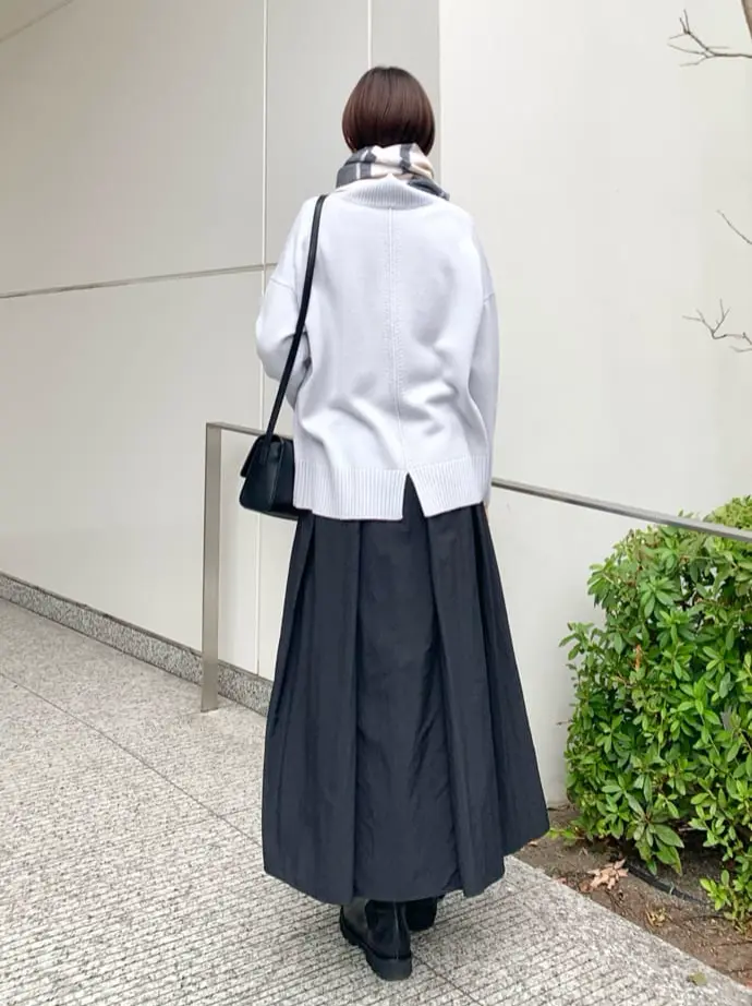 23区 秋葉 コーディネート画像