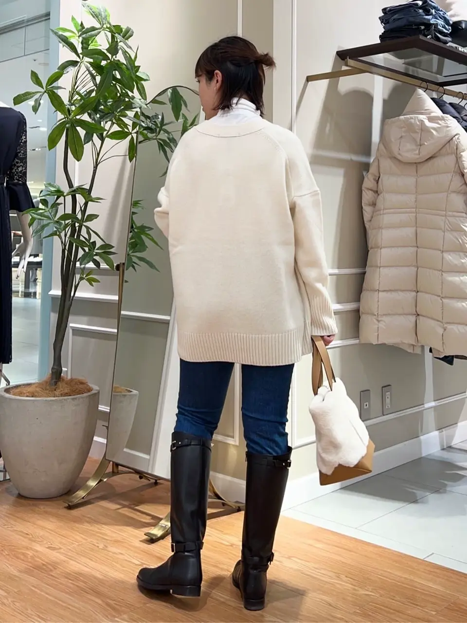 23区 伊藤 コーディネート画像