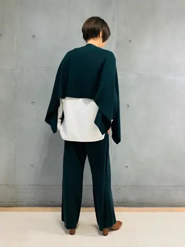 23区 スタッフ  コーディネート画像