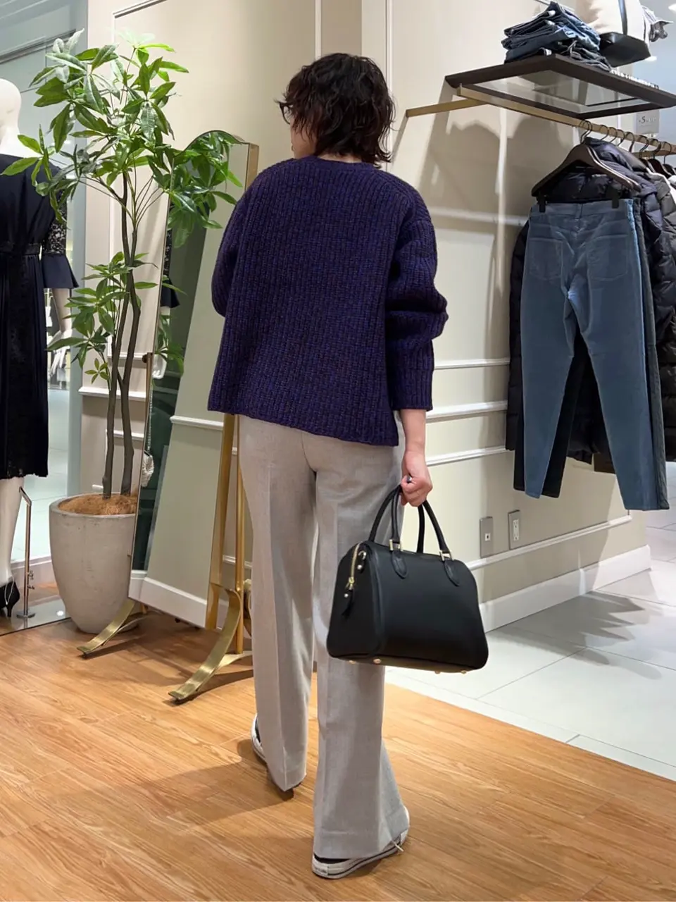 23区 伊藤 コーディネート画像