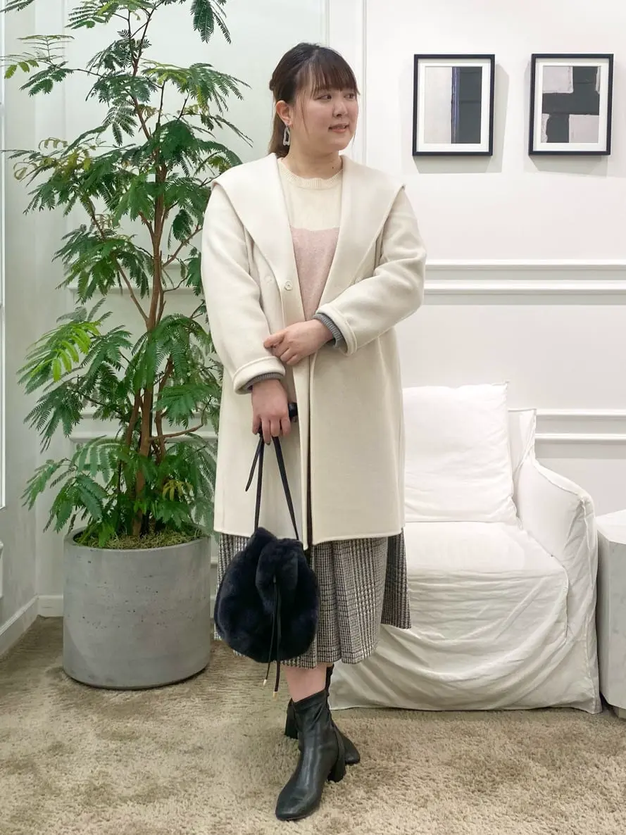 23区 藤原 コーディネート画像