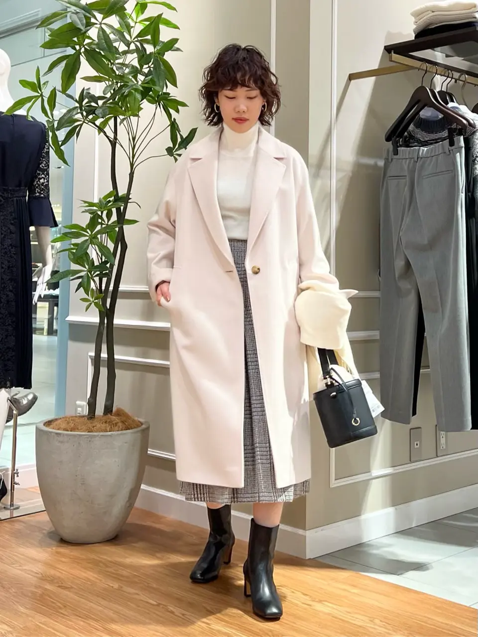 23区 伊藤 コーディネート画像