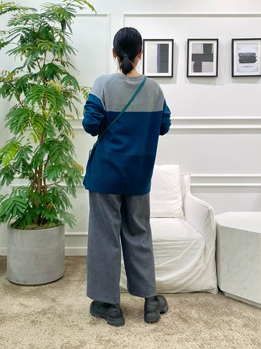 23区 岡本 コーディネート画像