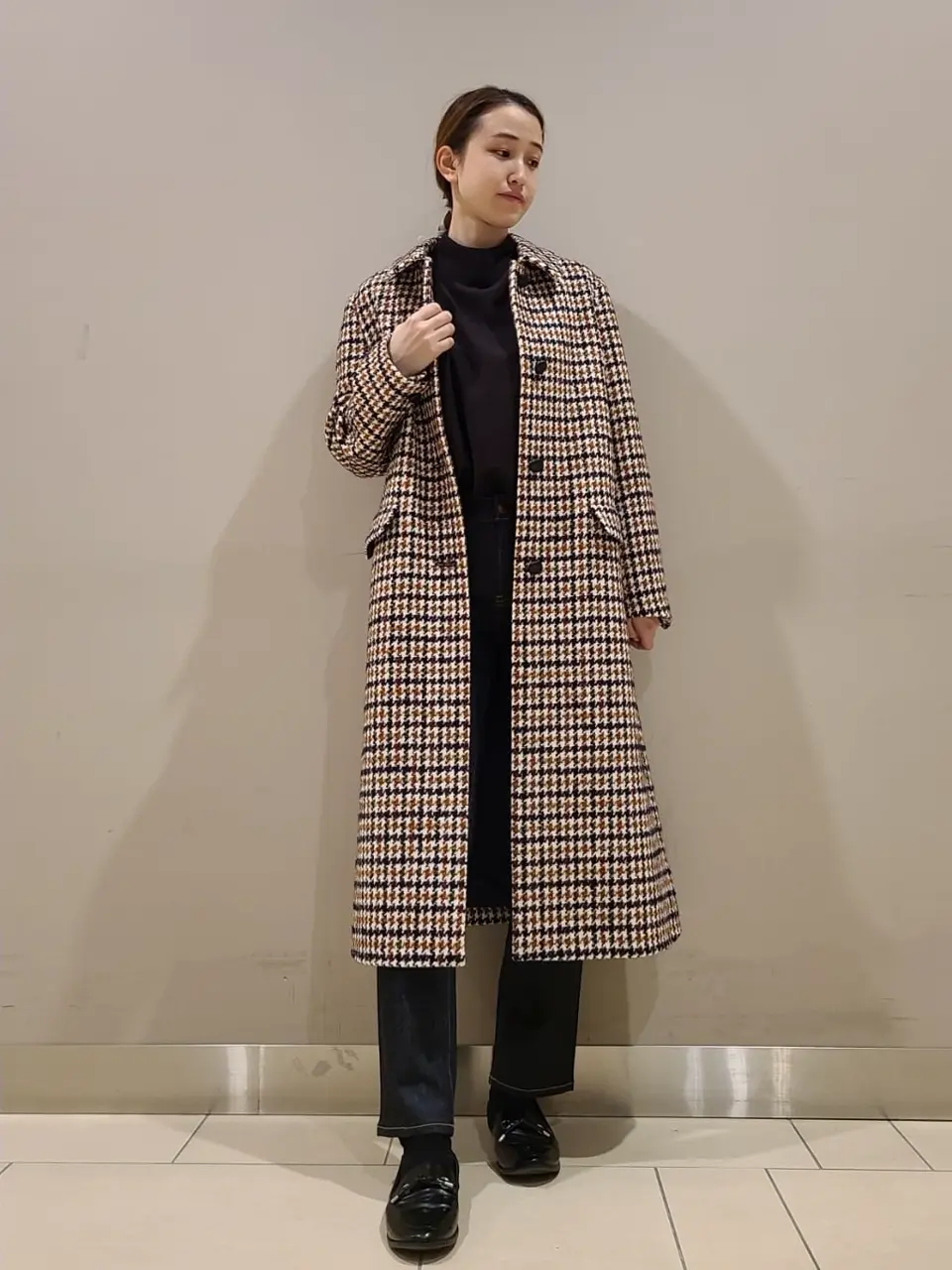  スタッフ. コーディネート画像