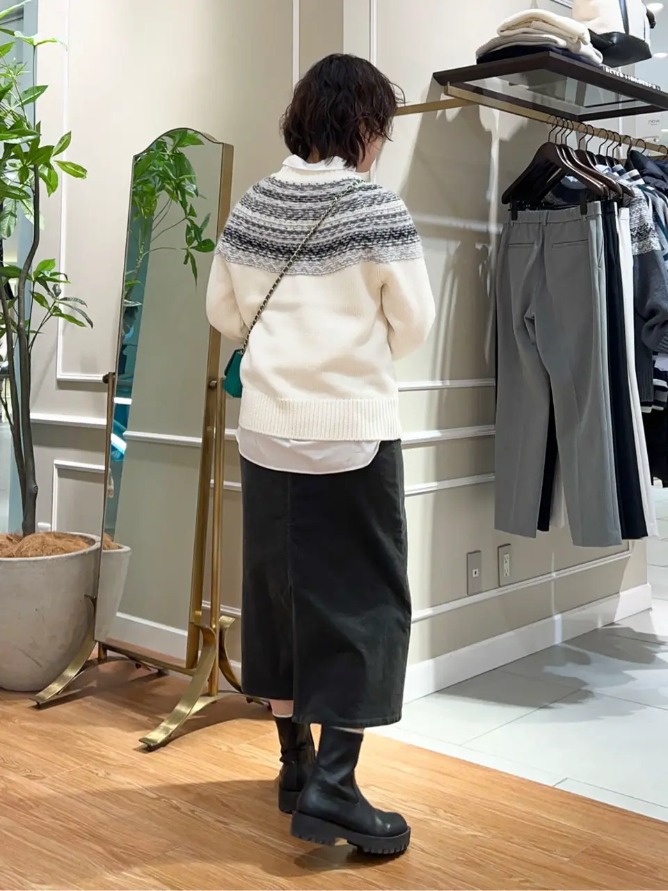 23区 伊藤 コーディネート画像