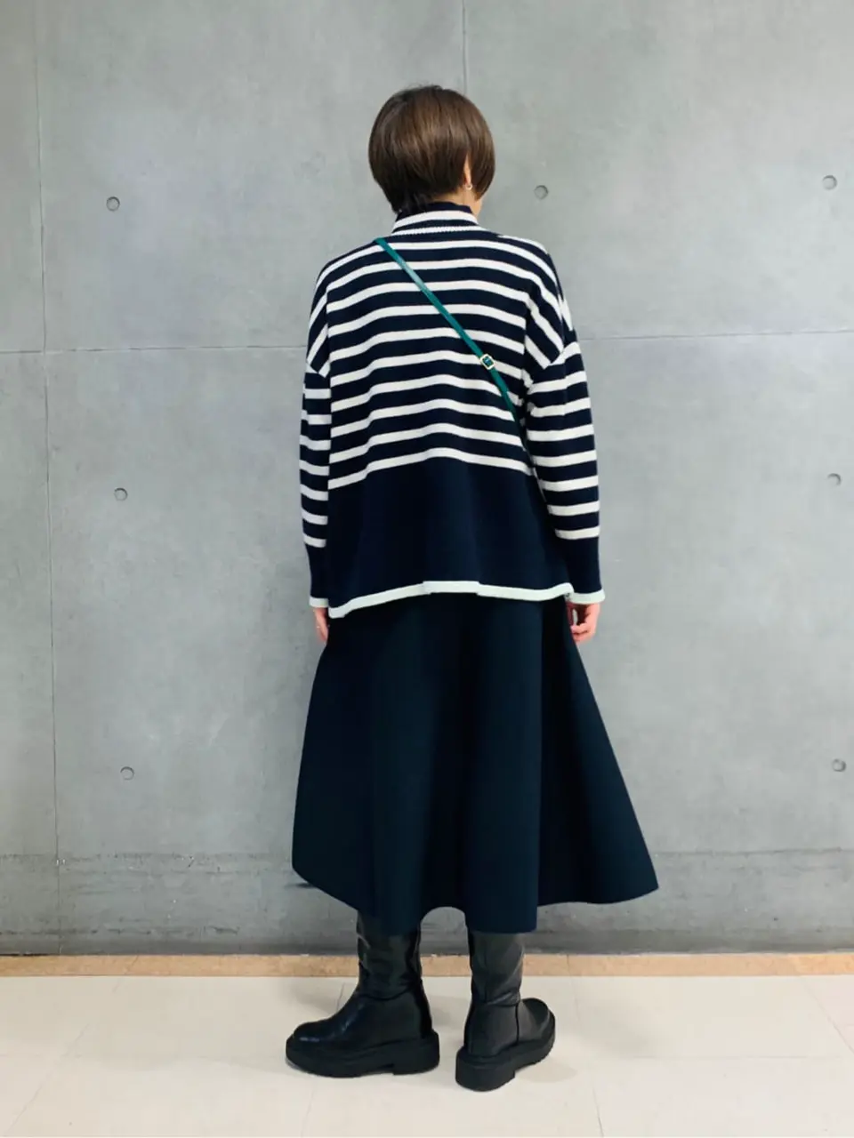 23区 スタッフ  コーディネート画像