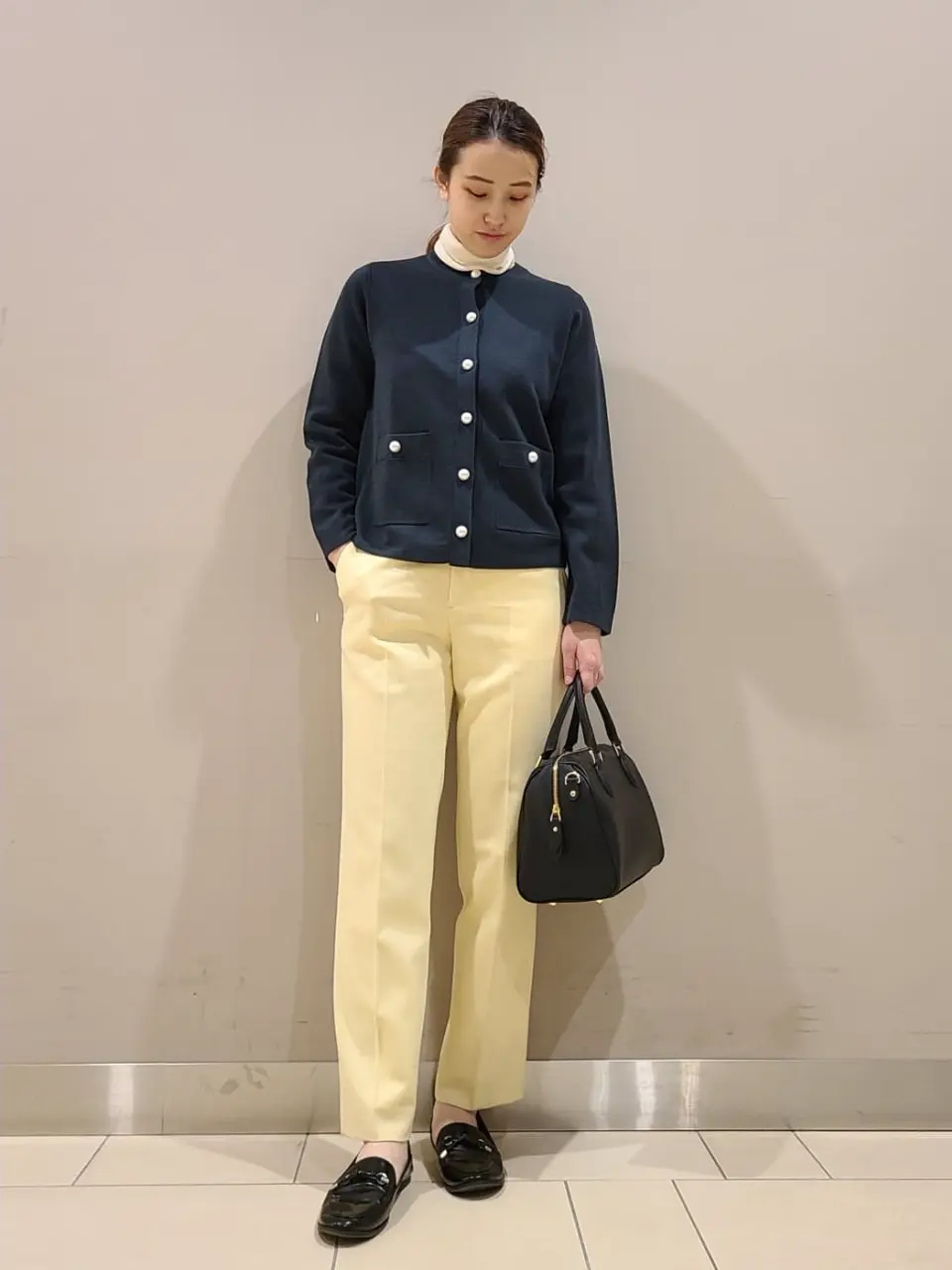  スタッフ. コーディネート画像