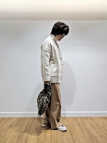 23区 コミヤ コーディネート画像