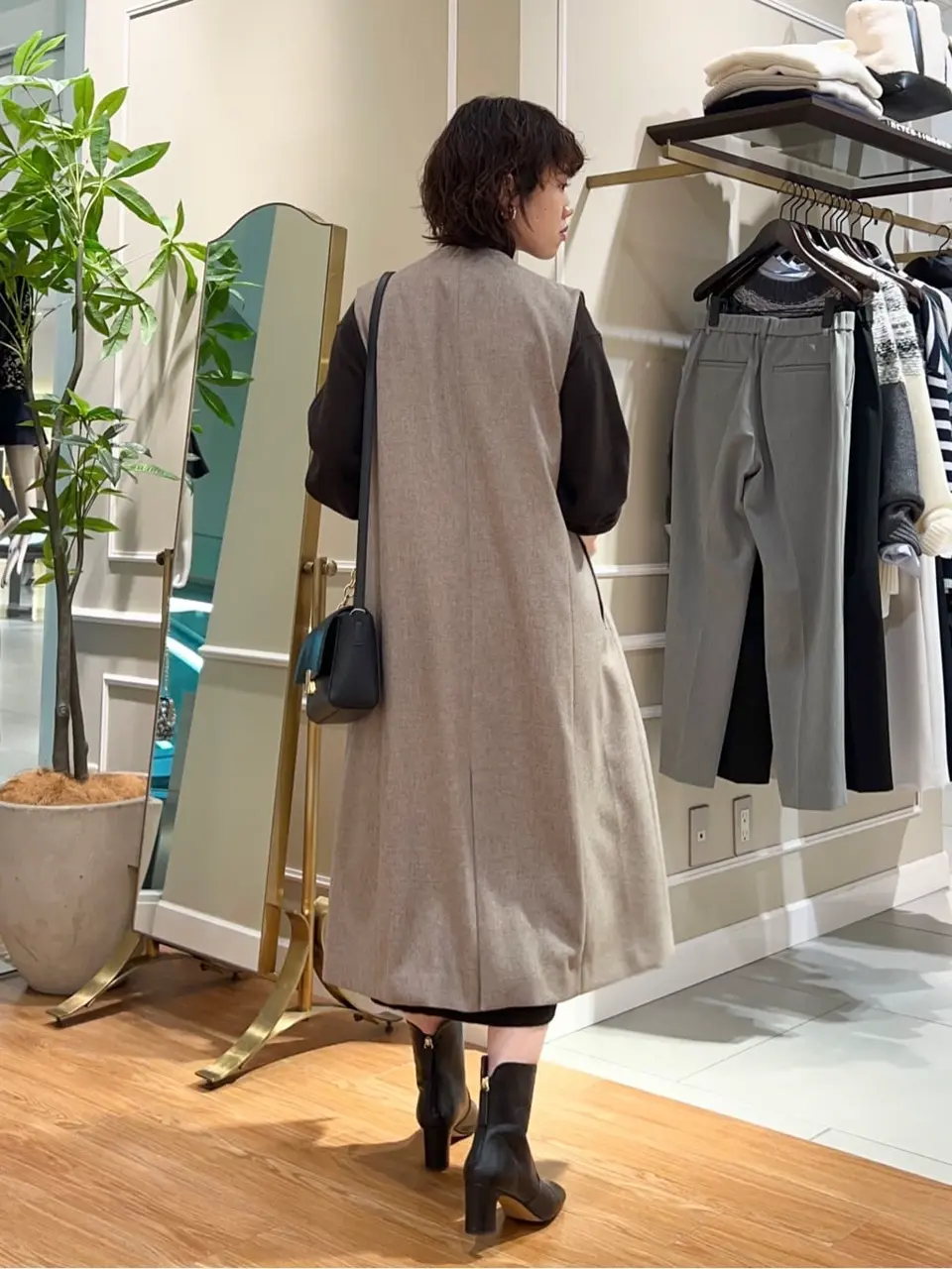 23区 伊藤 コーディネート画像