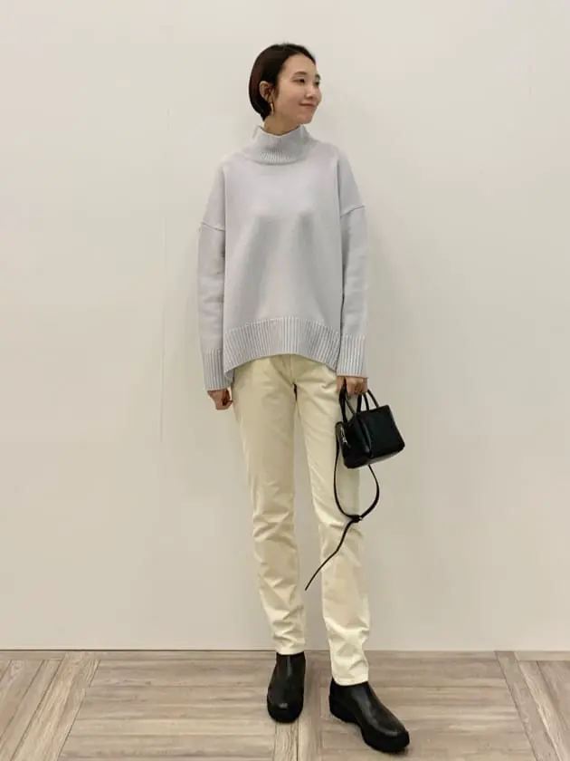 23区 秋葉 コーディネート画像