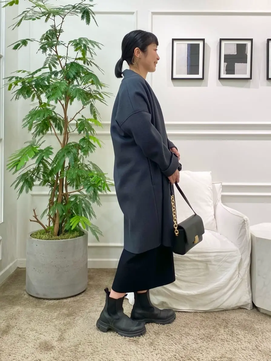 23区 岡本 コーディネート画像