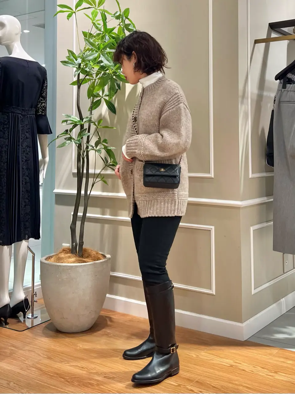 23区 伊藤 コーディネート画像