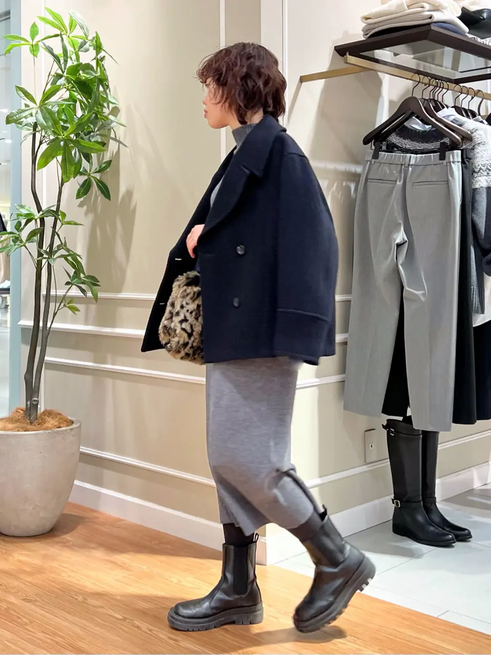 23区 伊藤 コーディネート画像