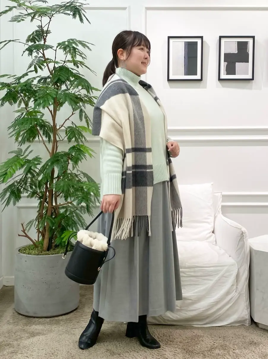 23区 藤原 コーディネート画像