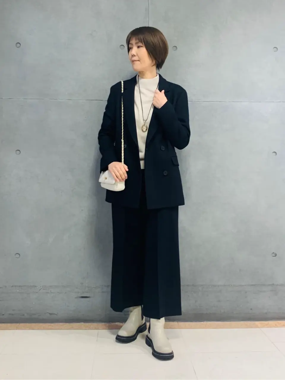 23区 スタッフ  コーディネート画像