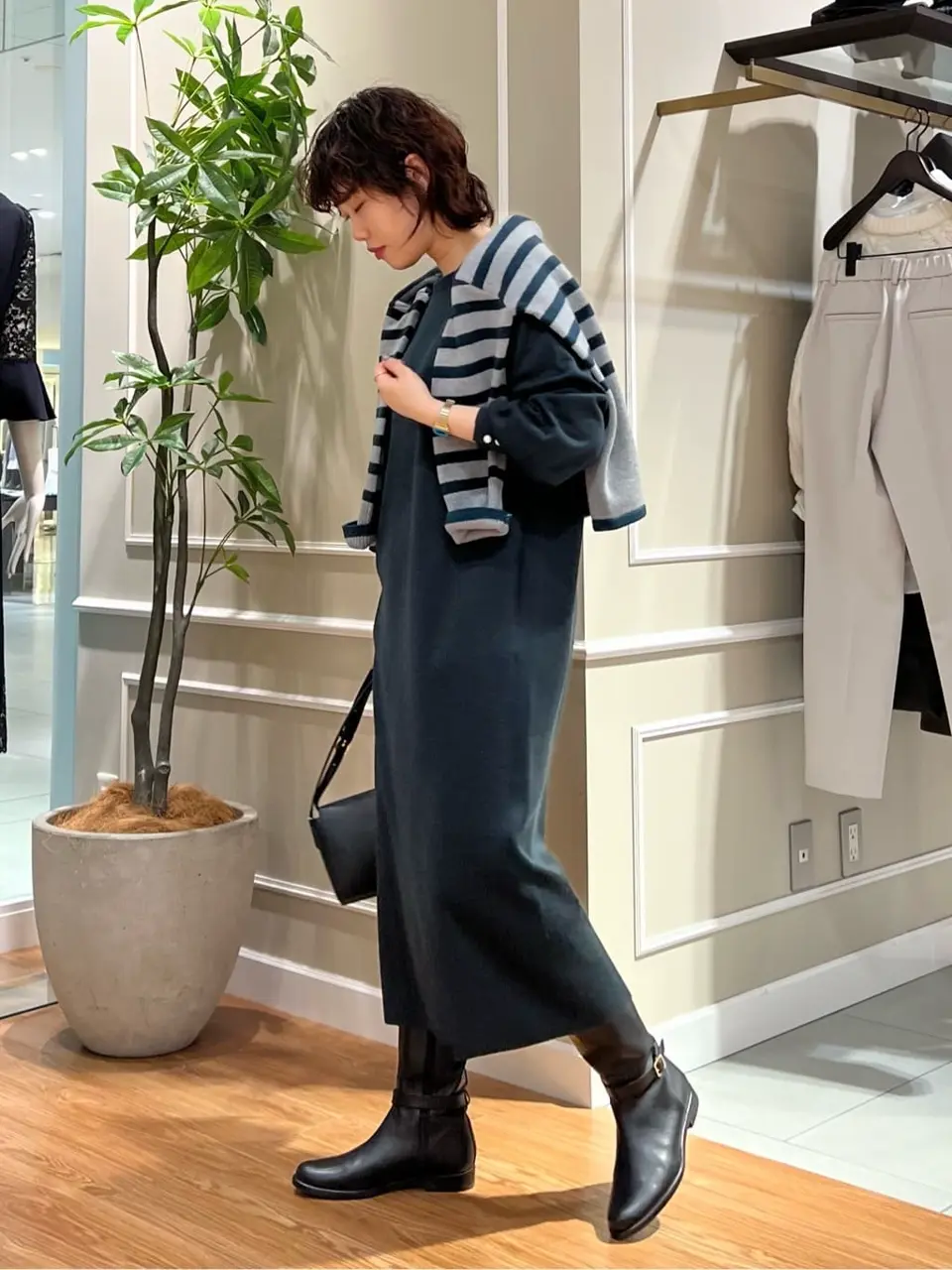 23区 伊藤 コーディネート画像