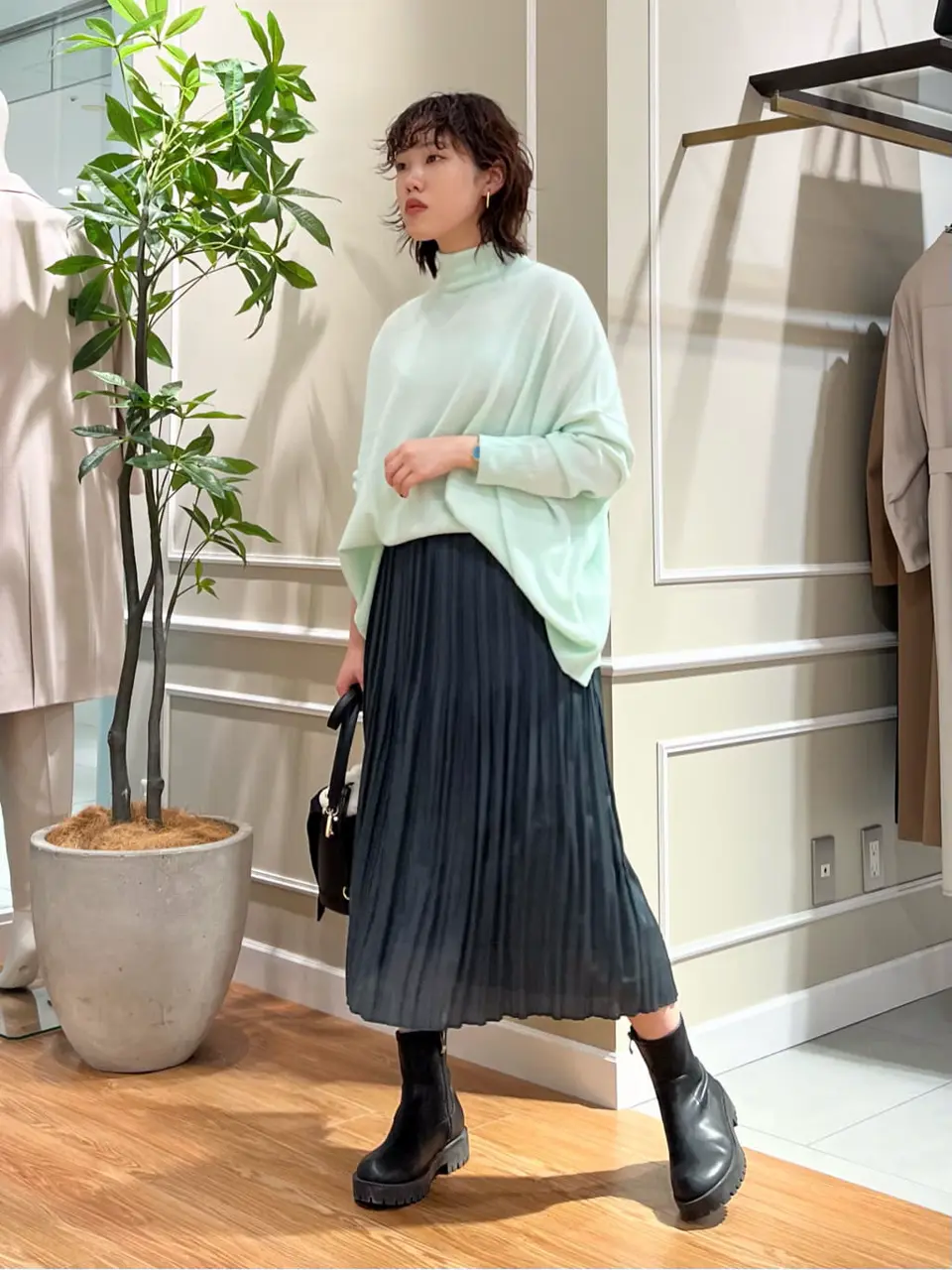 23区 伊藤 コーディネート画像