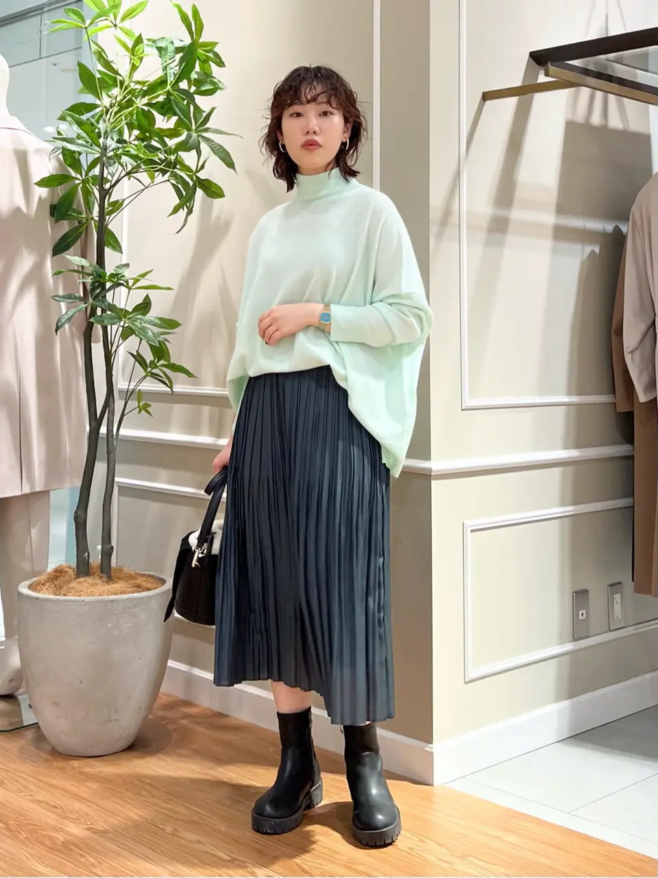 23区 伊藤 コーディネート画像