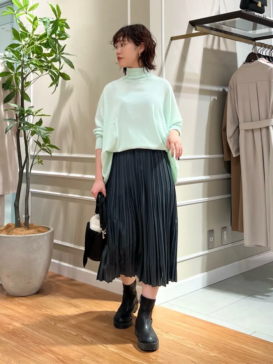 23区 伊藤 コーディネート画像