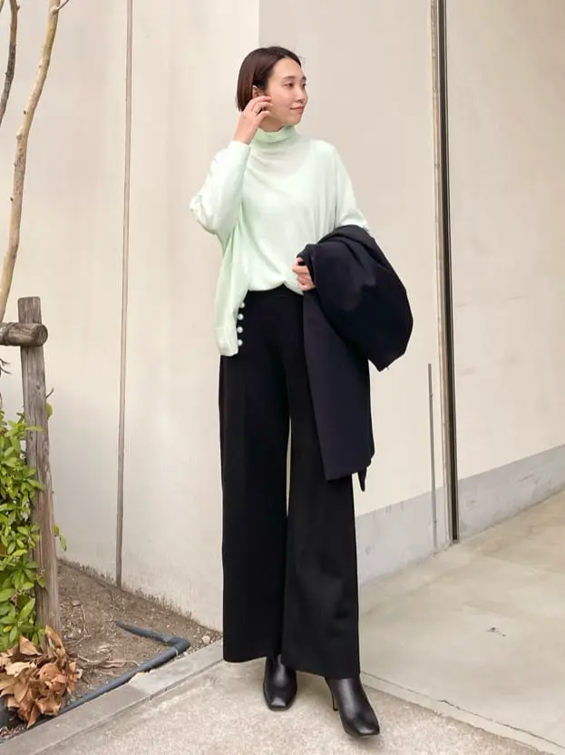 23区 秋葉 コーディネート画像