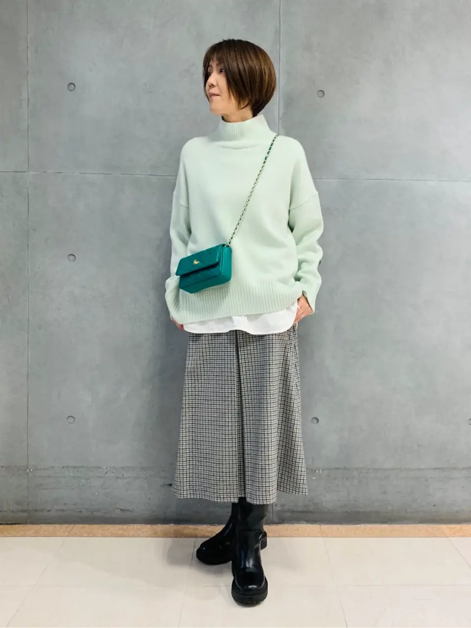  スタッフ  コーディネート画像