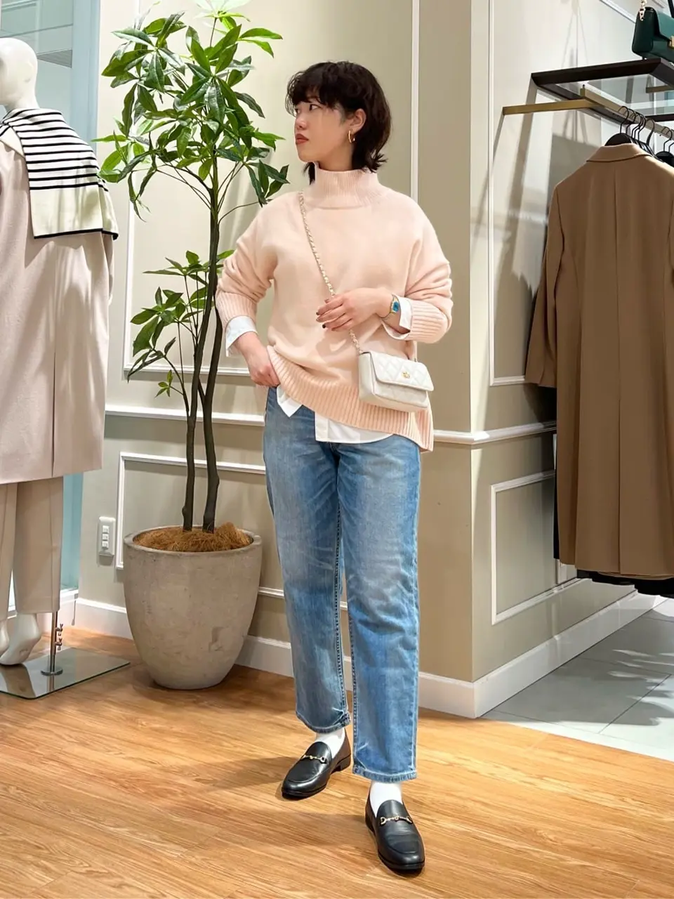 23区 伊藤 コーディネート画像