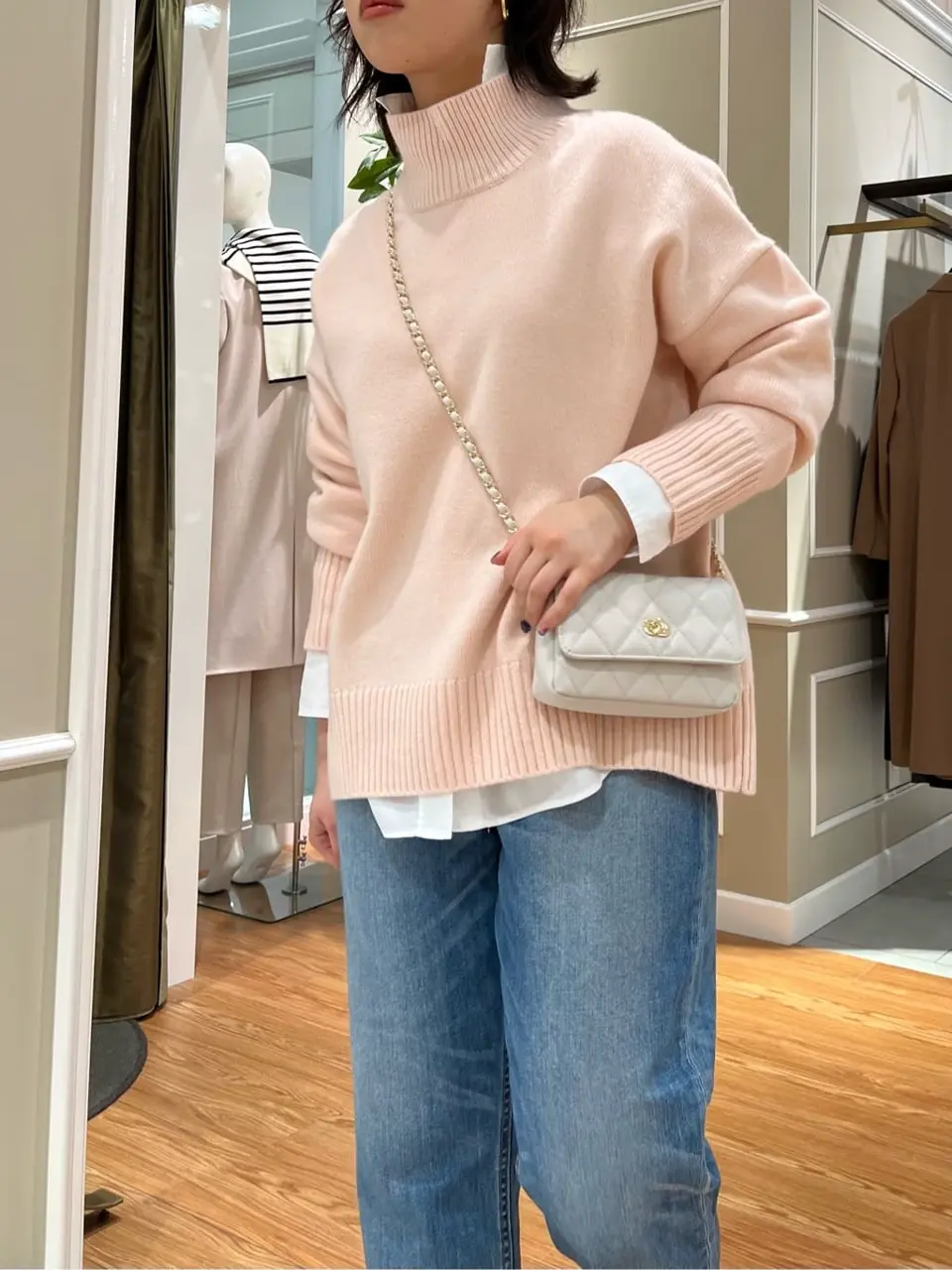 23区 伊藤 コーディネート画像