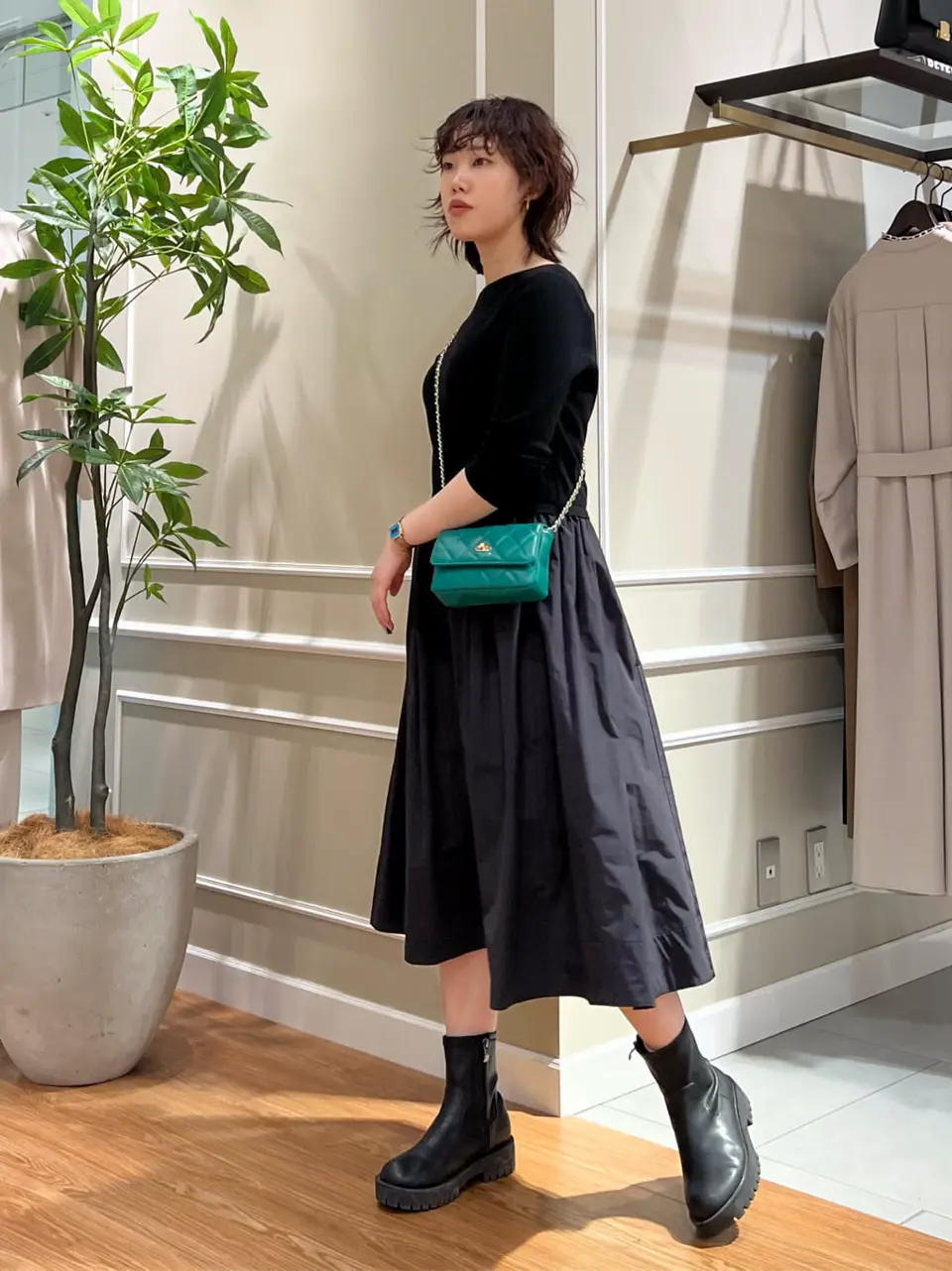 23区 伊藤 コーディネート画像