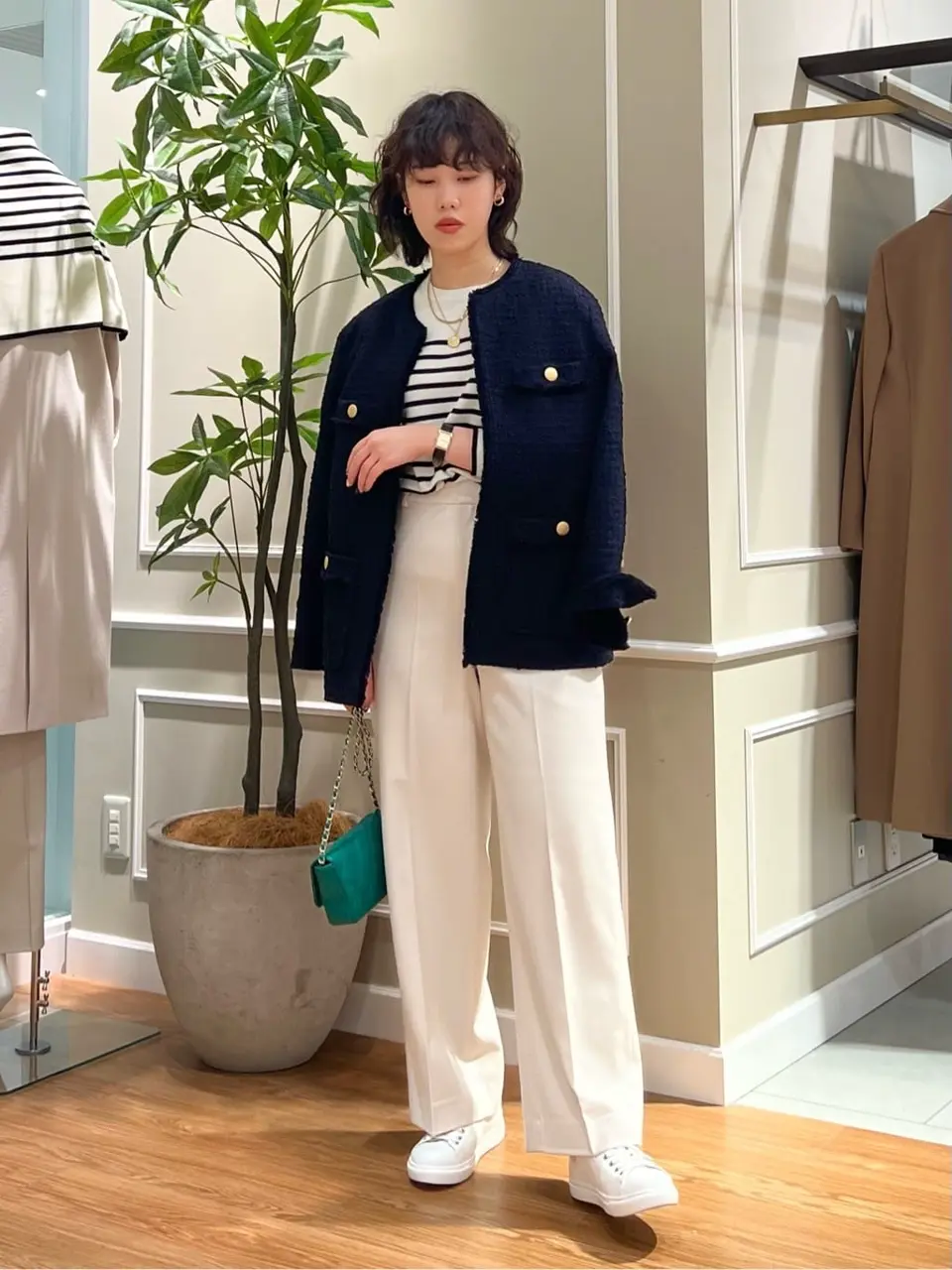 23区 伊藤 コーディネート画像