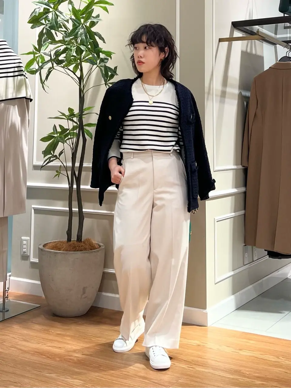 23区 伊藤 コーディネート画像