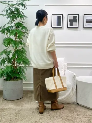 23区 岡本 コーディネート画像