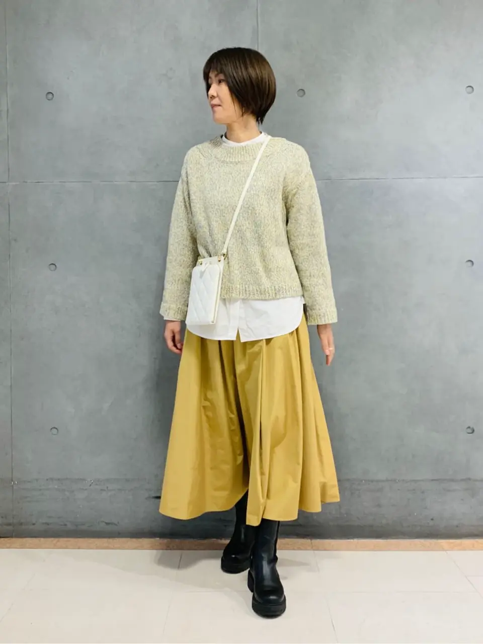  スタッフ  コーディネート画像