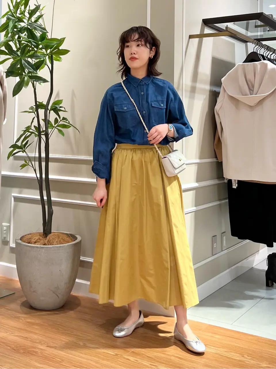 23区 伊藤 コーディネート画像