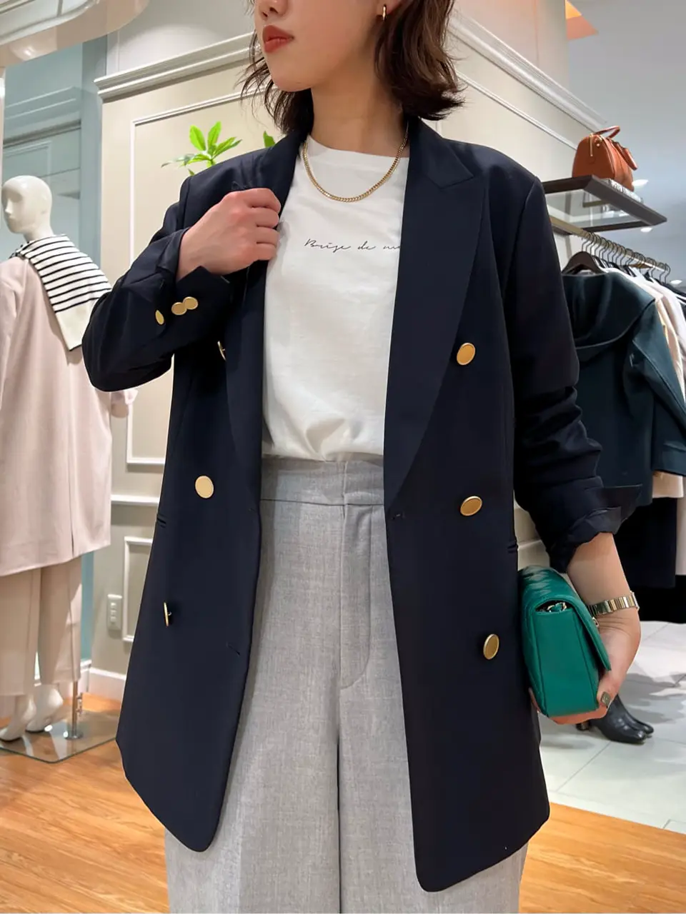 23区 伊藤 コーディネート画像