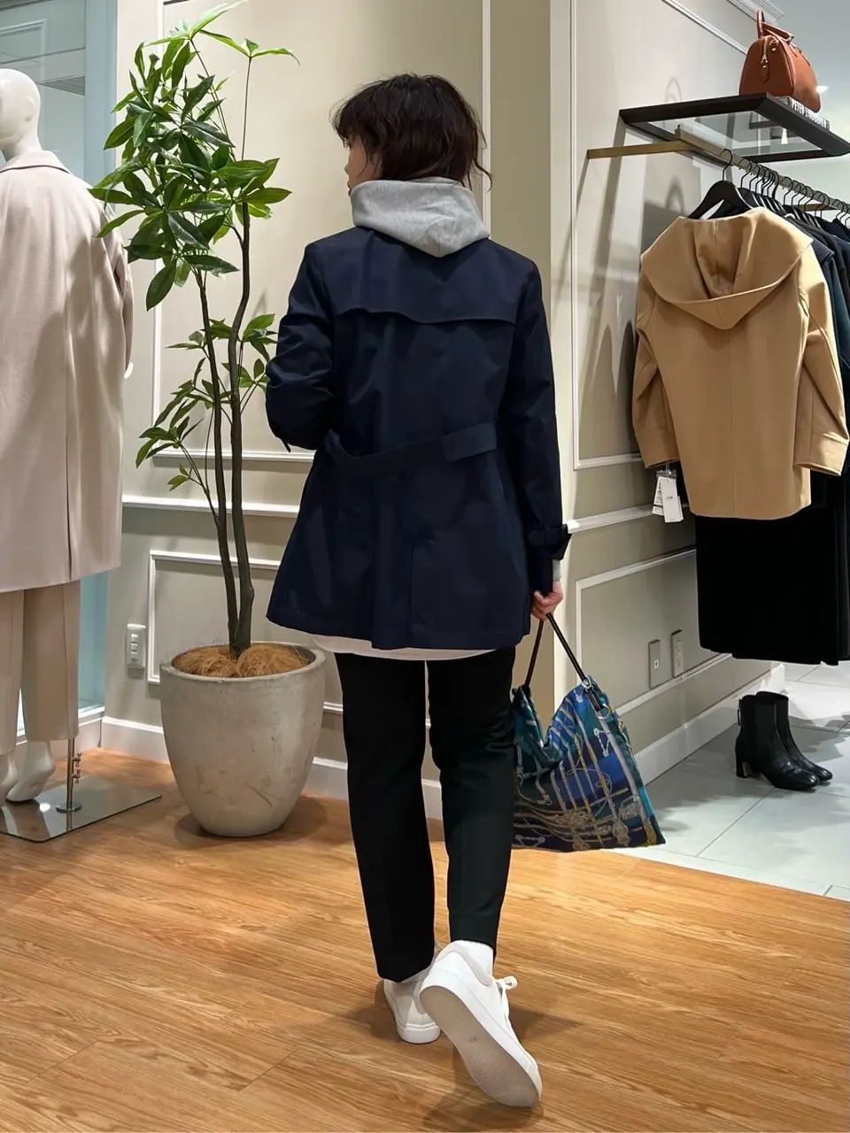 23区 伊藤 コーディネート画像