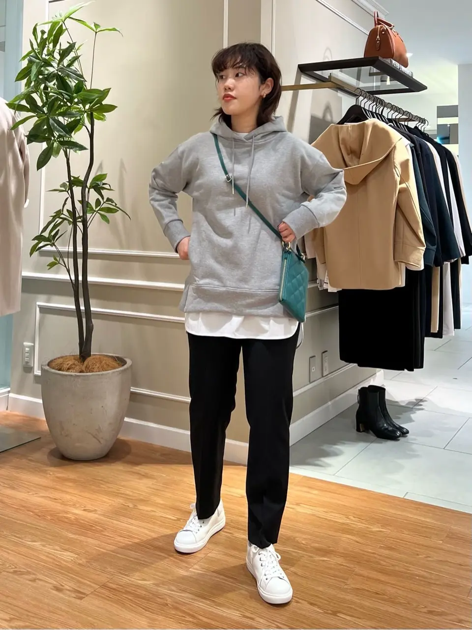 23区 伊藤 コーディネート画像