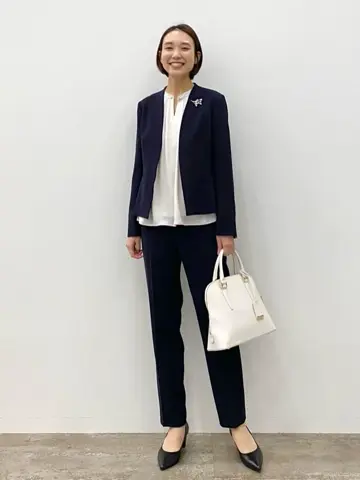 23区 秋葉 コーディネート画像