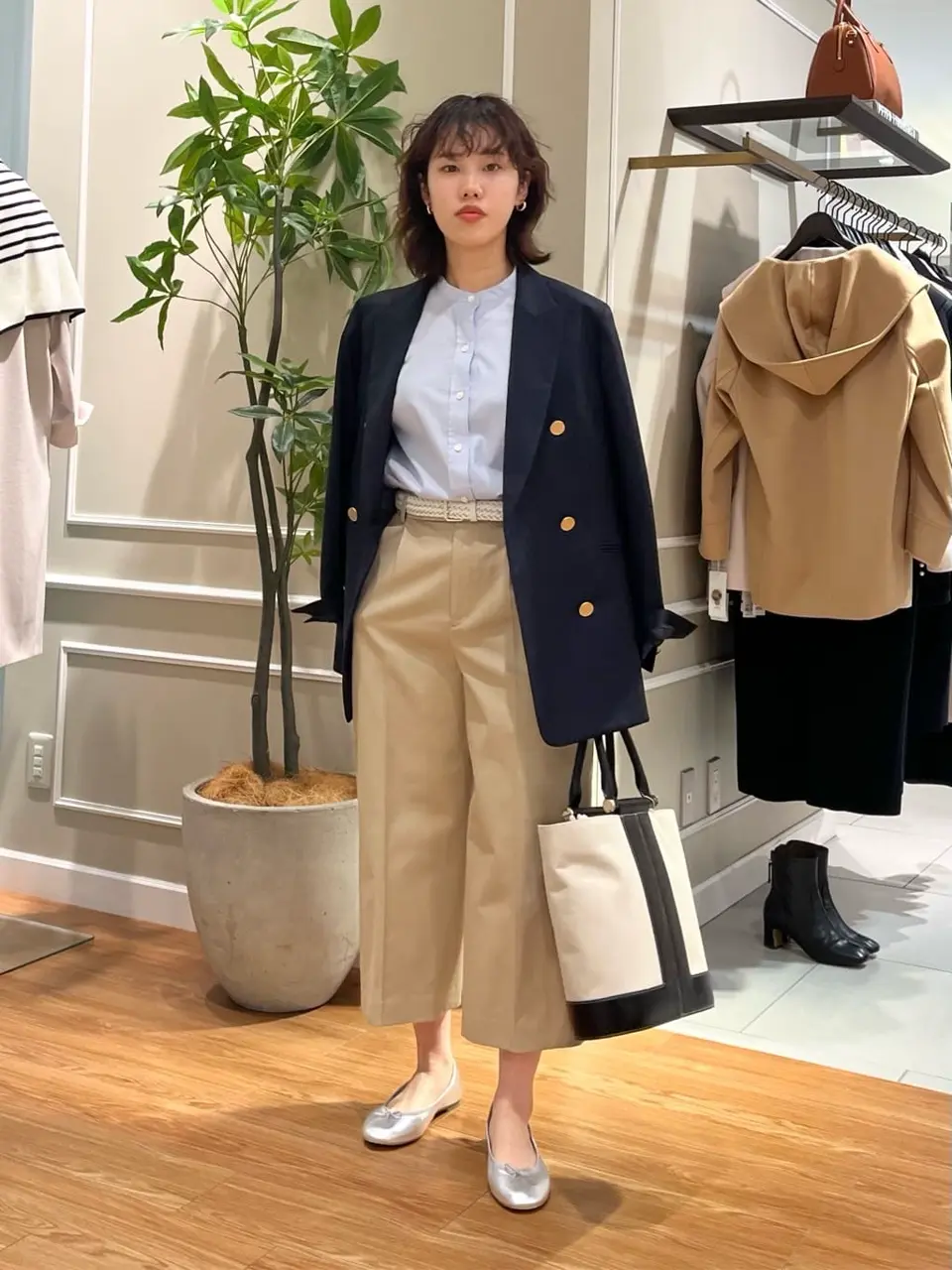 23区 伊藤 コーディネート画像