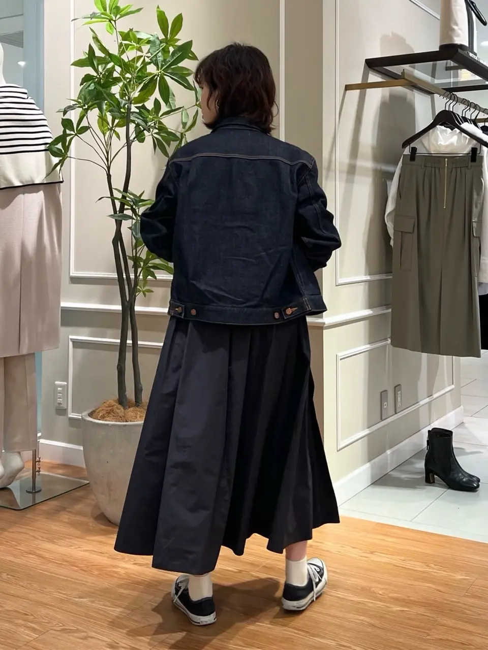 23区 伊藤 コーディネート画像