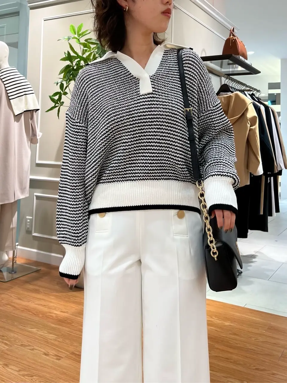 23区 伊藤 コーディネート画像