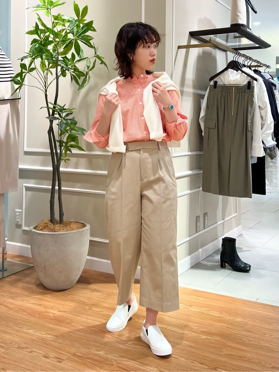 23区 伊藤 コーディネート画像