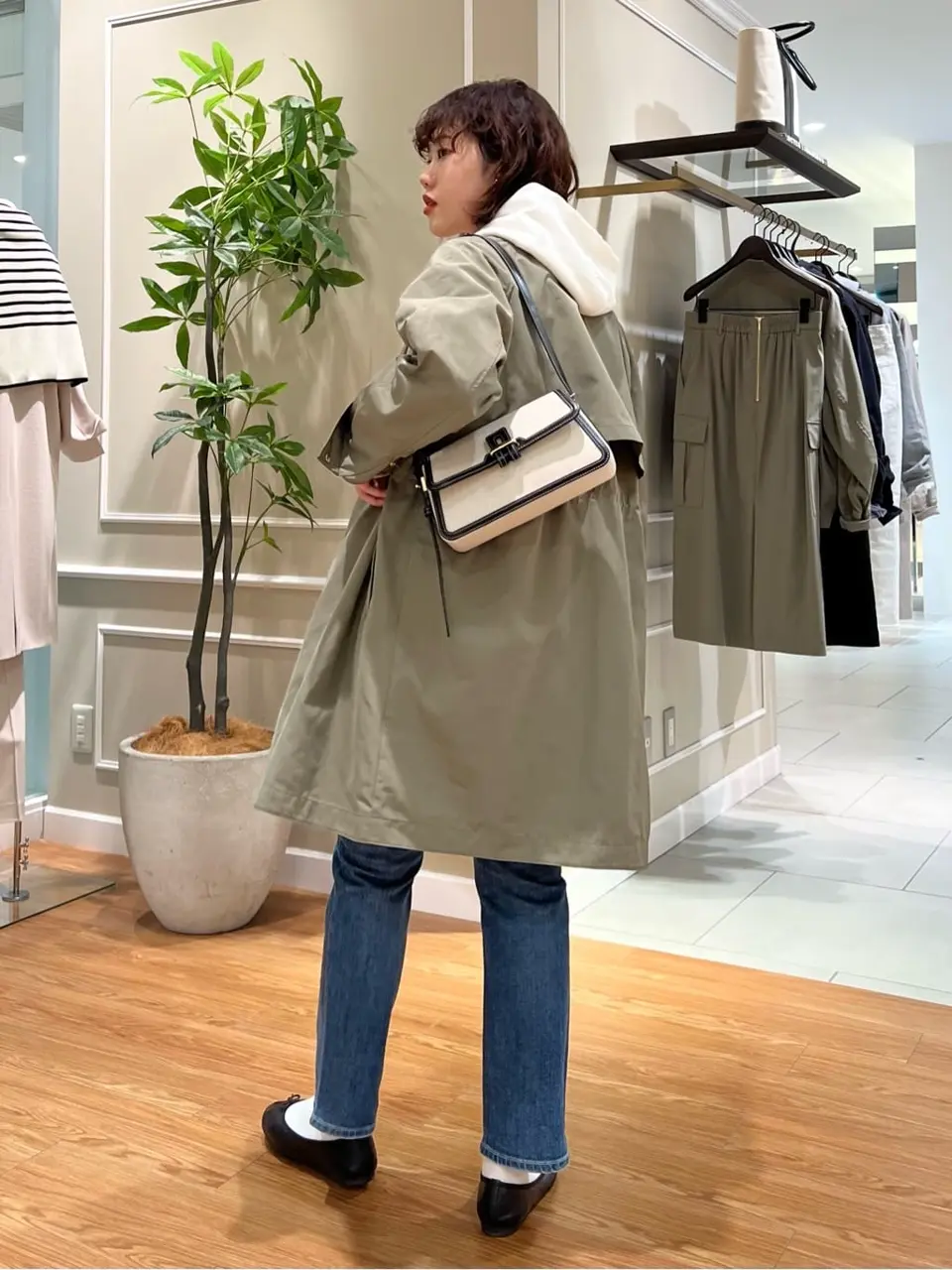 23区 伊藤 コーディネート画像