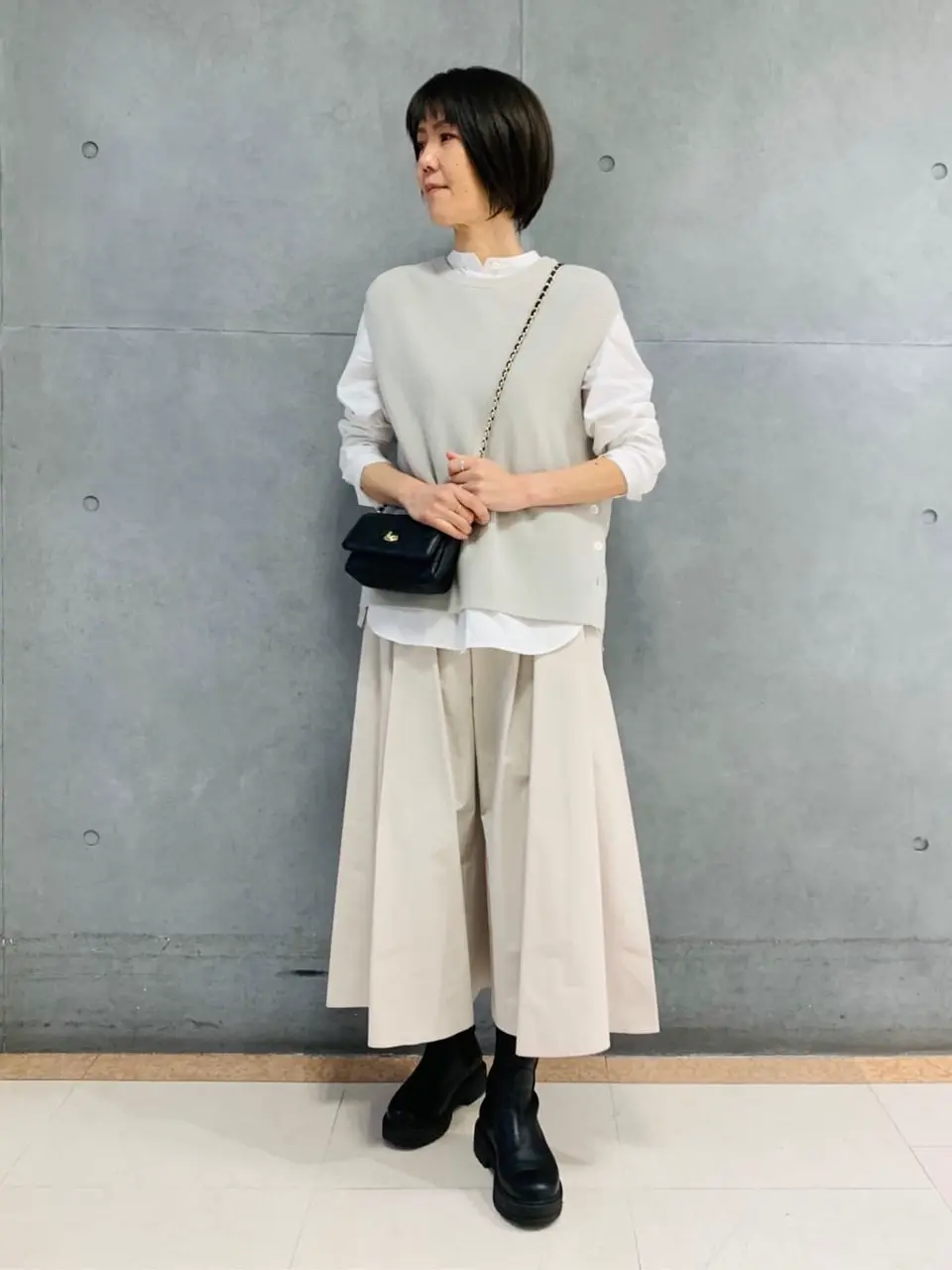  スタッフ  コーディネート画像