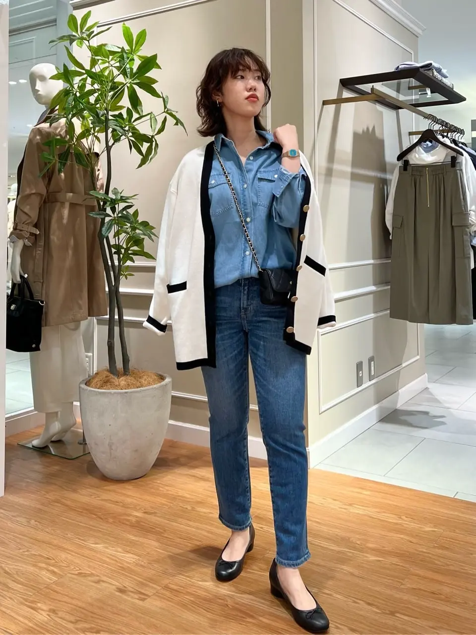 23区 伊藤 コーディネート画像